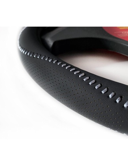 FUNDA VOLANTE MOMO STREET UNIVERSAL NEGRO Y GRIS 38-39CM