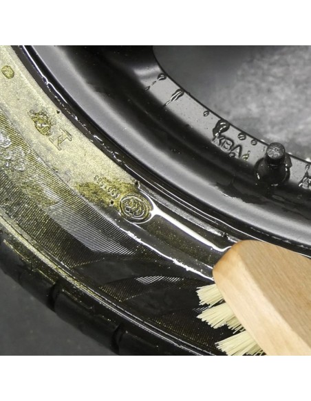 SPRAY PARA NEUMATICOS DORADO 400 ML