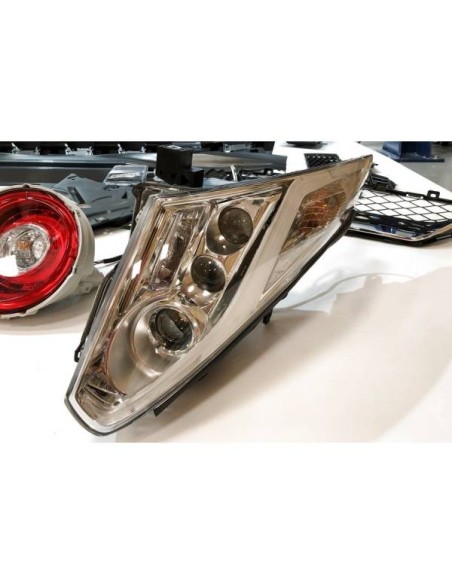 Kit Carrocería Mercedes W117 13-16 4P / SW LCI Look AMG A45 Parrilla