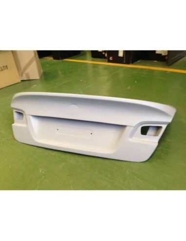 Portón BMW E92 / E92 M3 Look CSL