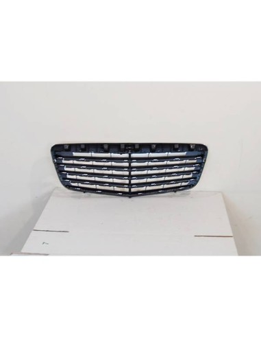 Parrilla Mercedes W211 07-09 Look AMG