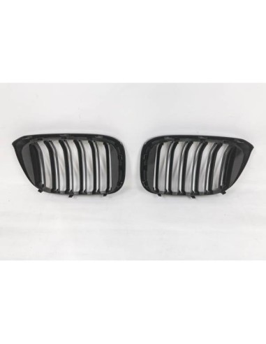 Parrilla BMW G01 X1