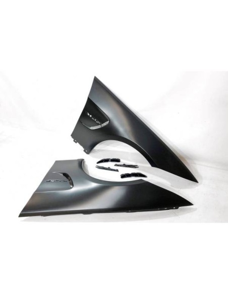 Kit De Carrocería BMW F20 LCI Look Performance Carbono