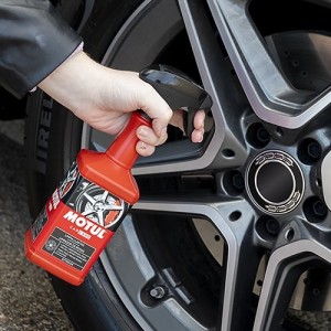 LIMPIA LLANTAS MOTUL