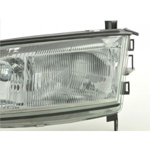 Repuesto faro izquierdo... 2