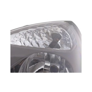 Repuesto faro izquierdo... 2