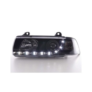 Faros delanteros con luz... 2